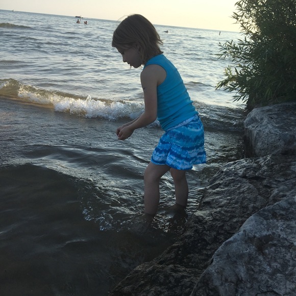 Meet your Posher, Emily - Picture 3 of 10